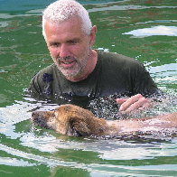 Dogworld-Stiftung – Lebenshilfe für verwaiste Hunde